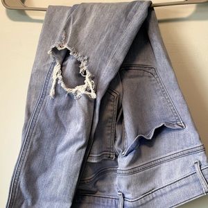 Express Distressed Jeans